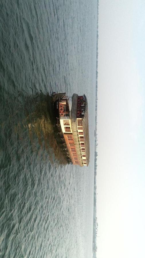 Friends Cruise, Nightstay Houseboat Alappuzha