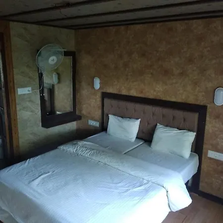 Friends Cruise, Nightstay Houseboat Alappuzha Exterior photo