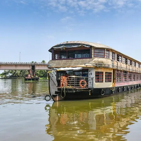 Friends Cruise, Nightstay Houseboat Alappuzha Exterior photo