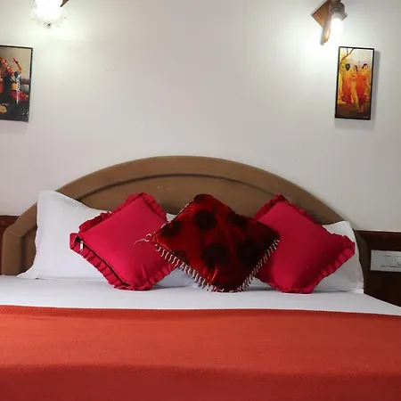 Friends Cruise, Nightstay Houseboat Alappuzha Exterior photo