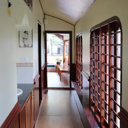 Friends Cruise, Nightstay Houseboat Alappuzha Exterior photo