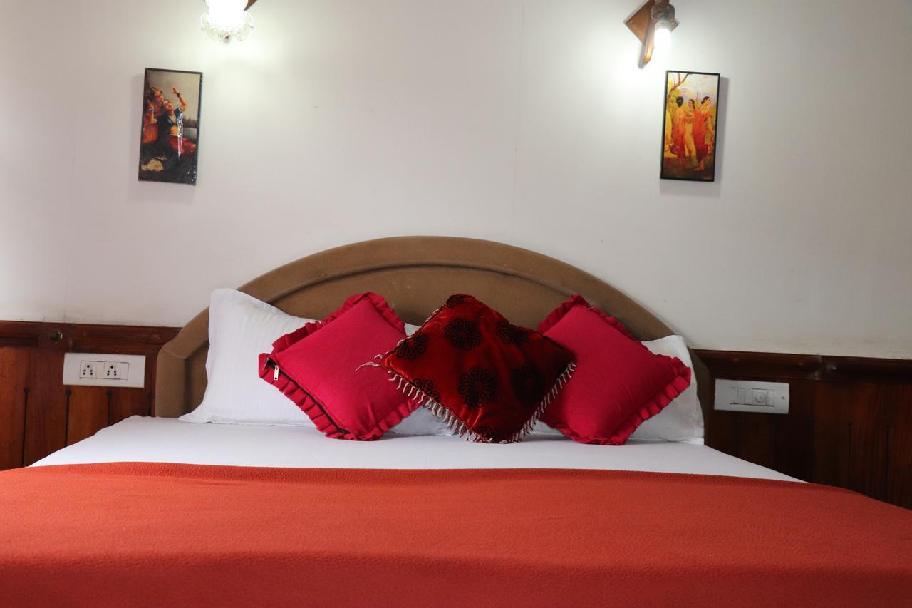 Friends Cruise, Nightstay Houseboat * Alappuzha